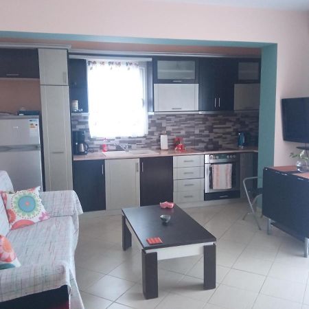 Sunny Apartment Sarandë 外观 照片