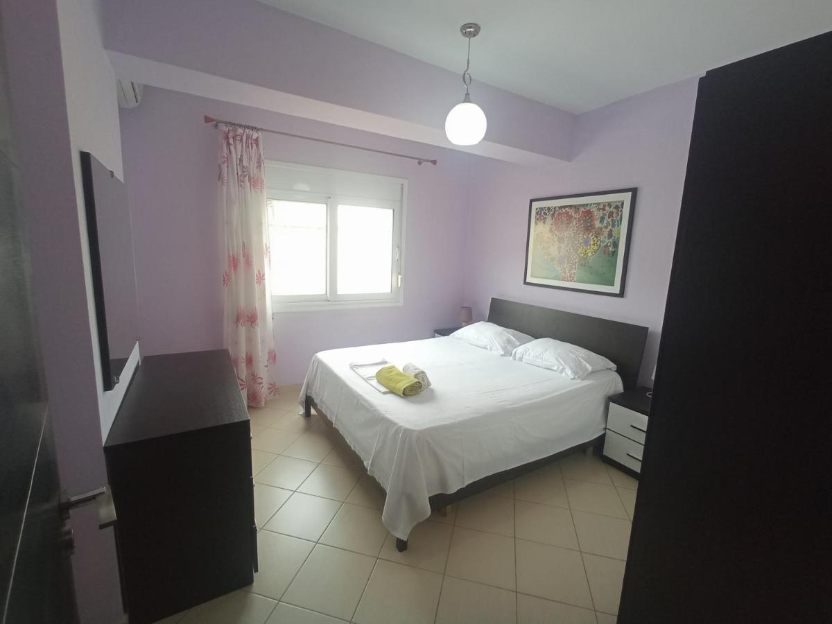 Sunny Apartment Sarandë 外观 照片