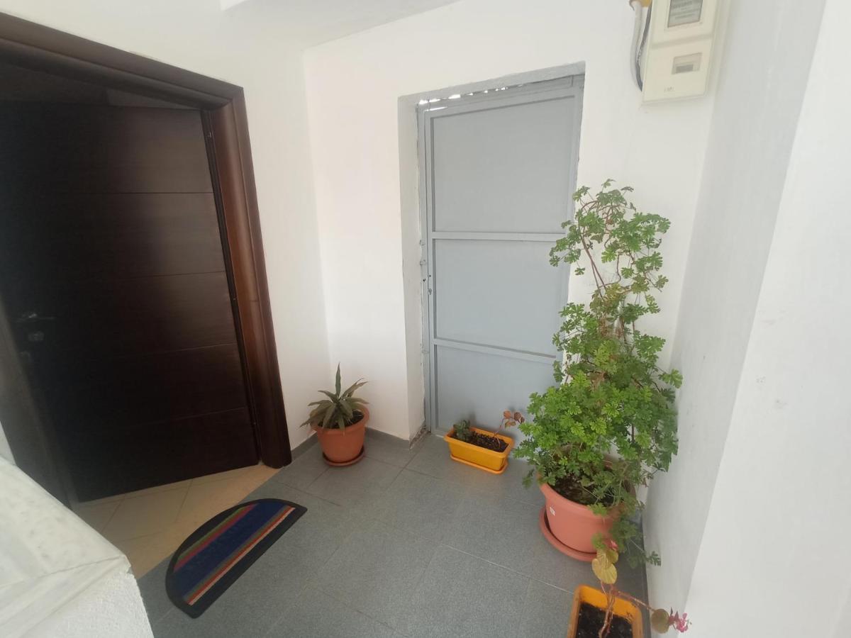 Sunny Apartment Sarandë 外观 照片
